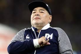 Muere Diego Armando Maradona a los 60 años de edad,una Leyenda del Fútbol Mundial.